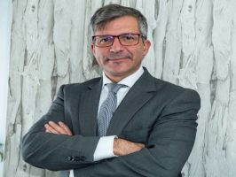 OSPITALEKOA: “PRESTAKUNTZAK IRAUNKORRA IZAN BEHAR DU ESPEZIALITATEAN EGINDAKO AURRERAPENEN BERRI IZAN NAHI BADUGU”